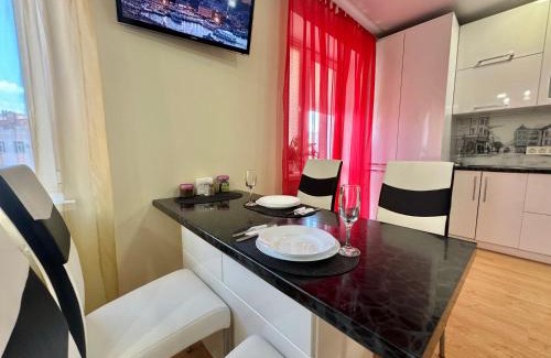 Poltava Apartment | Pet-Friendly Studio in Poltava's City Center - 9.6/10 Rating