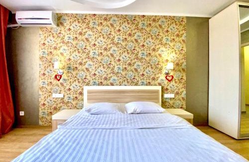 Poltava Apartment | Bright Two-Bedroom Apartments in Poltava's City Center