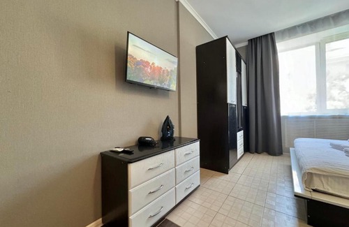 Sukhinovka Apartment | Stylish ApartPoltava: High Ceilings & Pet-Friendly Comfort