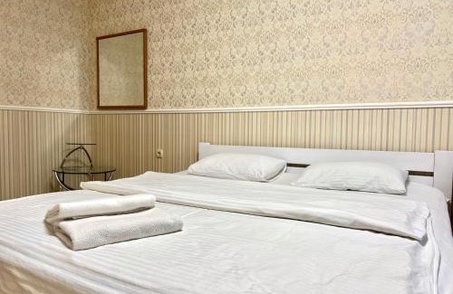 Sukhinovka Apartment | Cozy Getaway at ApartPoltava – 4-Star Comfort Awaits