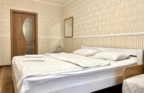 Sukhinovka Apartment | Cozy Getaway at ApartPoltava – 4-Star Comfort Awaits