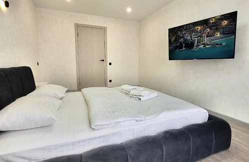 Sukhinovka Apartment | ApartPoltava Graphite Luxe Ремонт 2025 Престижна новобудова в ЦЕНТРІ міста