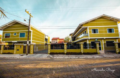 Enseada Hotel | Oceanfront ApartPousada Residencial dos Reis - Rated 9.3/10