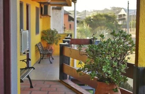 Aguas Dulces Apartment | Inviting Oceanfront Stay at Aparts Complejo Arinos