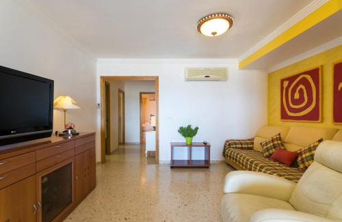 Port Saplaya Apartment | Oceanfront Retreat at ApartUP Saplaya Harbour, Rated 8.5/10