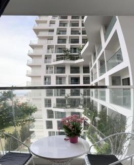 Tuy Hoa Apartment | Relax at Apec 5 Sao TP.Tuy Hòa - Beach & Pool Views
