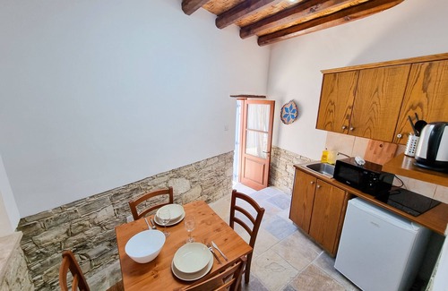 Skarinou Apartment | Delightful Aphrodite's Pool Retreat with Family-Friendly Amenities