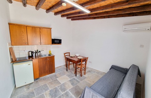 Skarinou Apartment | Delightful Aphrodite's Pool Retreat with Family-Friendly Amenities