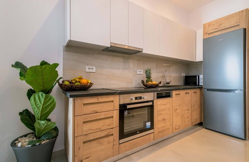 Alykes Apartment | Relax at Aphrodite Studios: Oceanfront 2-Bedroom Suite