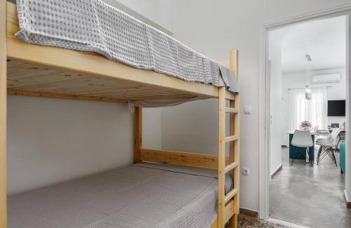 Kalamata Apartment | Discover Family Fun at Aphrodites Place Hotel