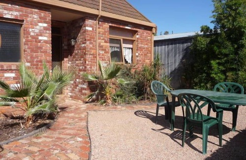 Moama Apartment | Family-Friendly Retreat at API 2 - 8 Berry Street Moama