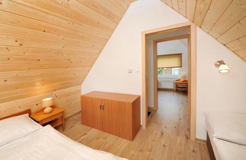 Velky Slavkov Resort | Experience APLEND Chaty Tatry Holiday with Pool & Ocean View