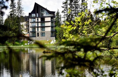 Strbske Pleso Apartment | Relax at APLEND Lake Resort with Hot Tub and Family Fun