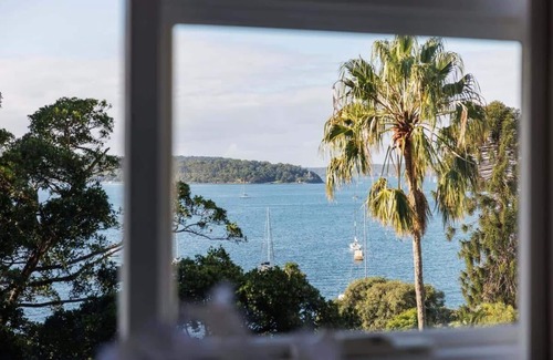 Elizabeth Bay Apartment | Cozy Studio Apt with Balcony and Oceanfront Views