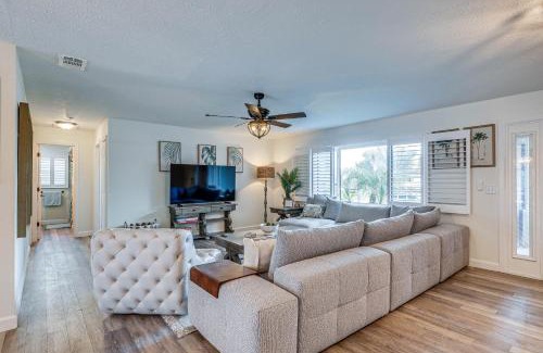 Apollo Beach House | Relax at Apollo Beach Oasis with Pool and Family-Friendly Amenities