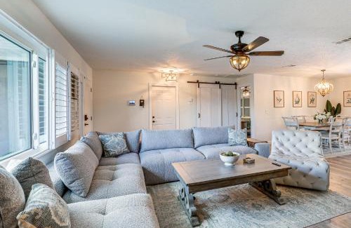 Apollo Beach House | Relax at Apollo Beach Oasis with Pool and Family-Friendly Amenities