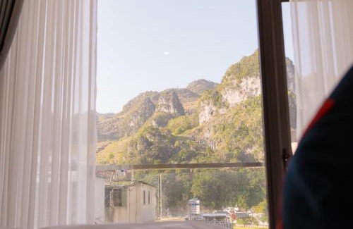 Dong Van Hotel | Apollo Hotel