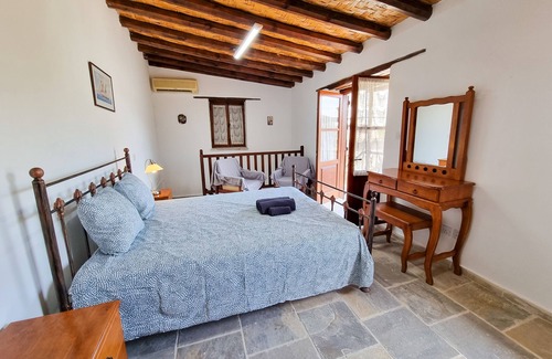 Skarinou Apartment | Family-Friendly Apollo Serenade Apartment for Memorable Stays