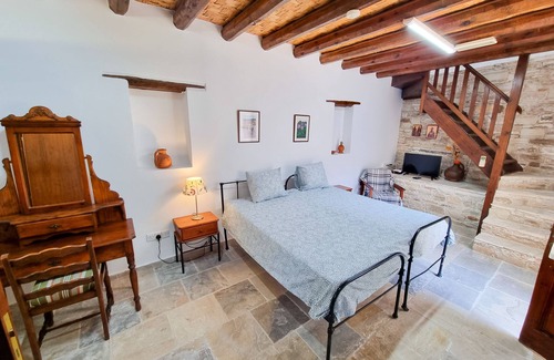 Skarinou Apartment | Family-Friendly Apollo Serenade Apartment for Memorable Stays