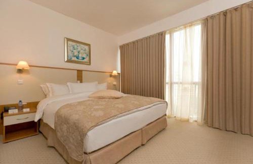 Golden Sands Hotel | Relax at Apollo Spa Resort - All-Inclusive with Pools