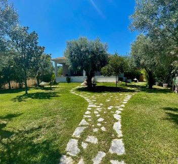 Lefkada Town Villa | Serene Escape at Apollon Paian with Oceanfront Views