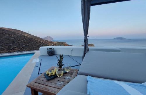 Anafi Hotel | Discover Apollon Village Hotel: Oceanfront Retreat with Breakfast