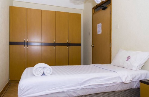 Kampala Hotel | Enjoy Family-Friendly Comfort at Aponye Hotel - Kampala
