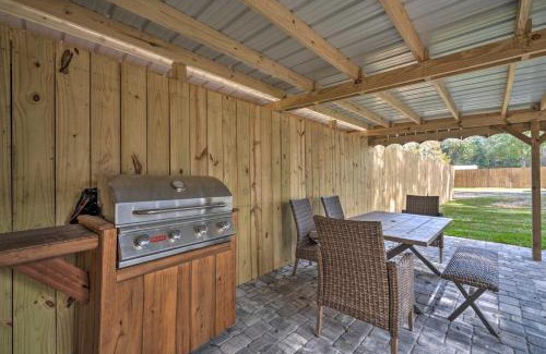 Plymouth House | Pet-Friendly Apopka Getaway with Yard and Covered Patio