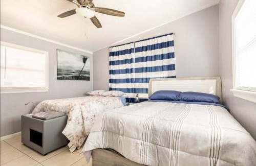 Apopka House | Relax at Apopka Heavenly Pool: Oceanfront & Pet Friendly