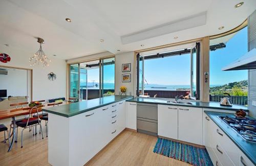 Nelson Apartment | Exceptional Aporo Nelson Holiday Home - 4-Star Family Retreat