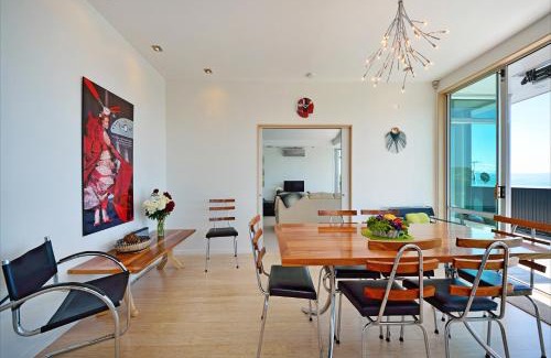 Nelson Apartment | Exceptional Aporo Nelson Holiday Home - 4-Star Family Retreat