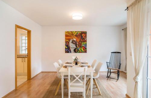 Oberderdingen Apartment | Family-Friendly Escapes at Apartement Aposto 2 - Rated 9.1/10
