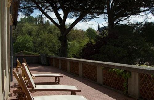 Montolieu House | Discover APOSTROPHE Chambres d'Hôtes with Ocean Views