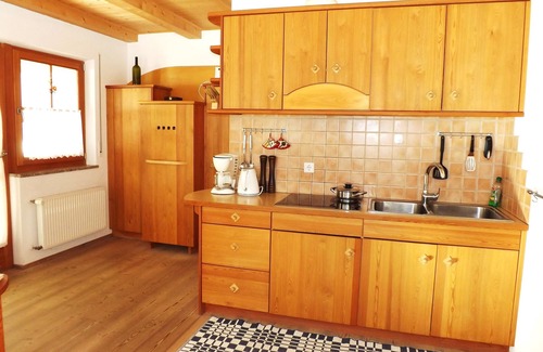 Meiern Apartment | Discover AUHAUS: Beautiful Apartment for Up to 5 Guests