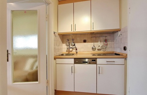 Sylt Apartment | Top-Rated Oceanfront Retreat at Haus Andreas-dirks-str. 5