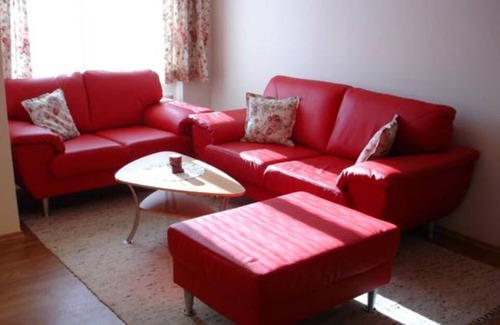 Faistenau Bed & Breakfast | Discover App. 5 - Apartments Alpenblick with Family-Friendly Amenities