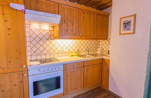 Ramsau am Dachstein Apartment | Comfortable 1 Bedroom Apartment at Landhaus Kirchgasser
