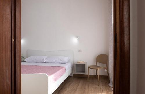 Fondi Apartment | Guest Rated 9.6: App.Carrera Fondi with Family Amenities