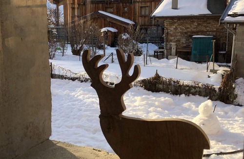 Villarabout Ski Chalet | Elegant St Martin Belleville Chalet with Terrace & Pool