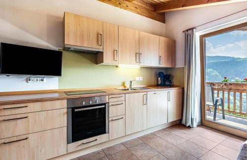 Albions Apartment | Outstanding App Dolomiten Winklerhof: Rated 9.8, Pet Friendly