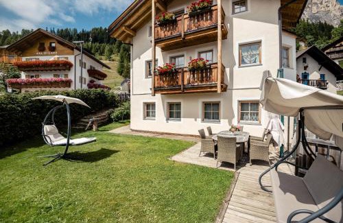 Corvara in Badia Apartment | Discover App Lisüra Cir: Pet & Child Friendly Retreat