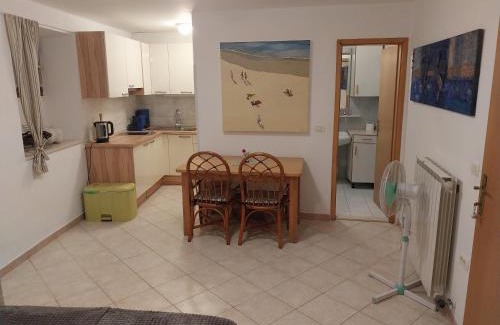 Piran House | Exceptional App Metka: Oceanfront Retreat with Family Amenities