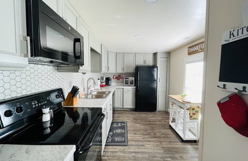 Galax Apartment | Guest Rated 10/10: Appalachian Lofts - Fiddlers Roost