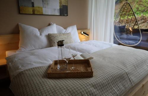 Maria Alm am Steinernen Meer Apartment | Cozy Apartment with Balcony and Pool Near the Ocean