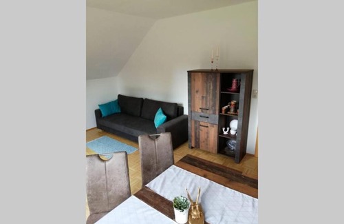 Sankt Kathrein am Hauenstein Apartment | Family-Friendly Retreat in Beautiful Joglland with Hot Tub