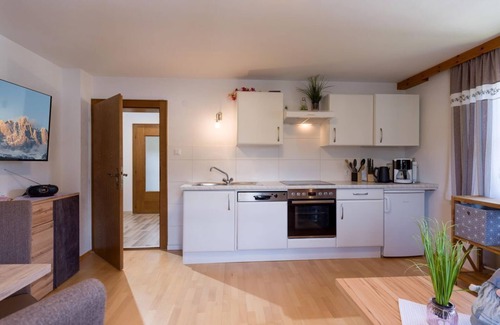 Scheffau am Wilden Kaiser Apartment | Family-Friendly Appartement Wilder Kaiser - Landhaus Hoschek