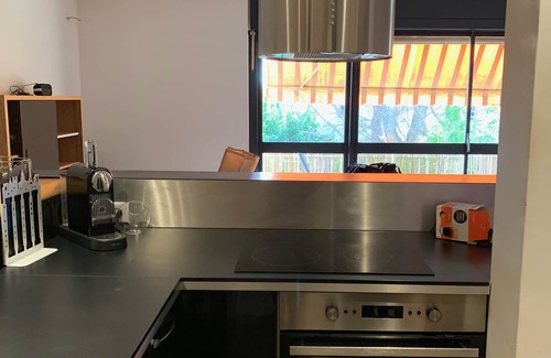 Est Apartment | Exceptional Stay: Appart 10 Minutes from Cours Mirabeau