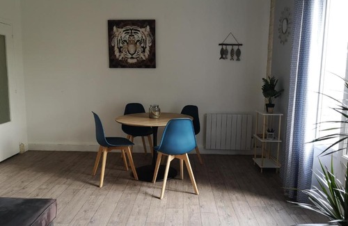 Le Passage Apartment | Family-Friendly Appart 2ch Jardin near Walygator & Aqualand