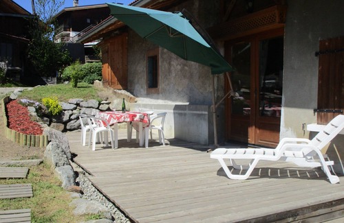 Combloux Apartment | Guest Rated 10/10: Cozy Appart near Village Center