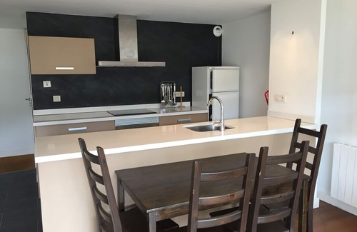 Sainte-Leocadie Apartment | Inviting Apartment with Heated Pool Near Spain, Rated 9.8